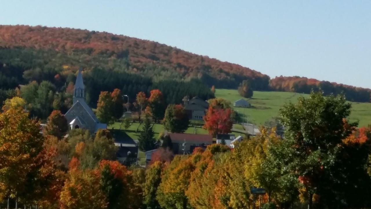 Gite Au Pied Des Appalaches Sainte-Sophie-D'Halifax Dış mekan fotoğraf